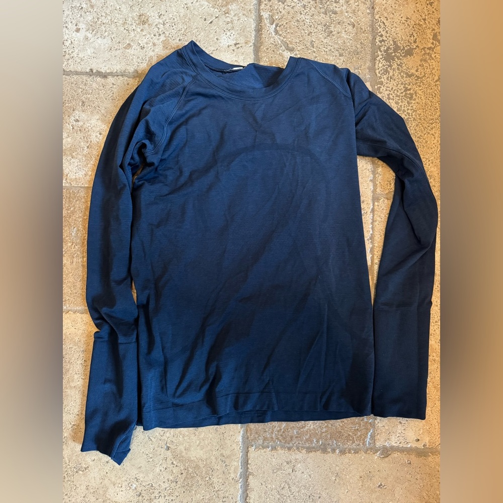 Lululemon swiftly tech long sleeve navy
